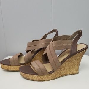 CL by Laundry  In Stride Wedge Sandal 8.5